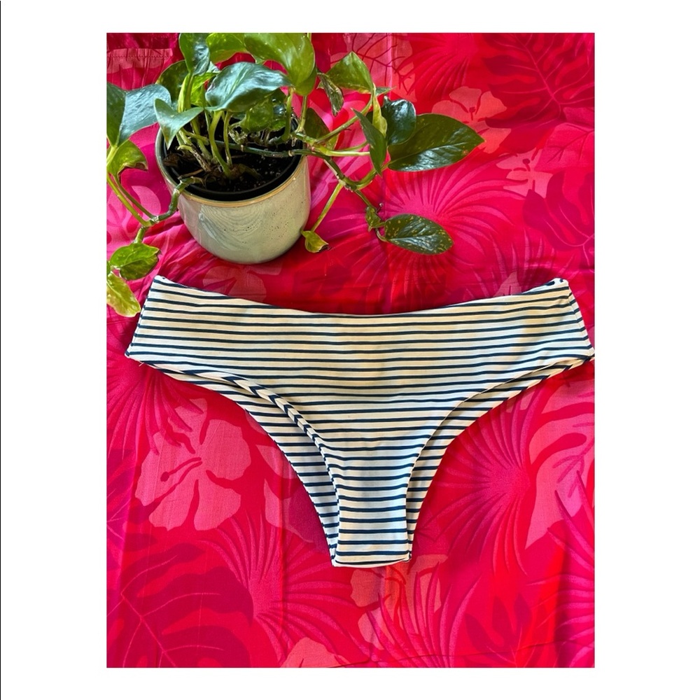 MIKOH Classic Striped Hipster Bikini Bottoms ⚡️